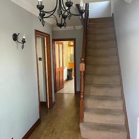 Shared House On Southmead *