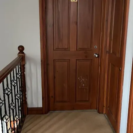 Shared House On Southmead *