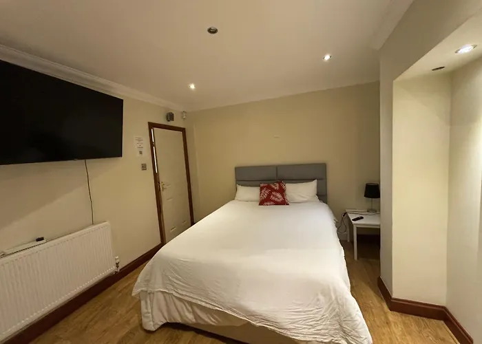 Shared House On Southmead Гостьовий будинок Бристоль