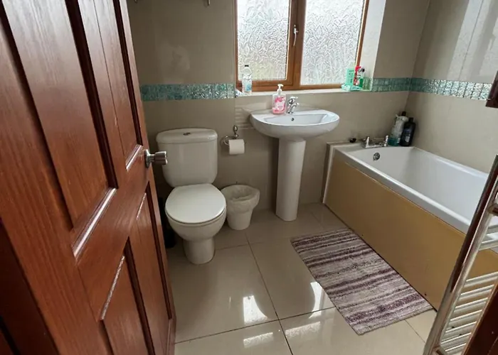 Shared House On Southmead * Bristol