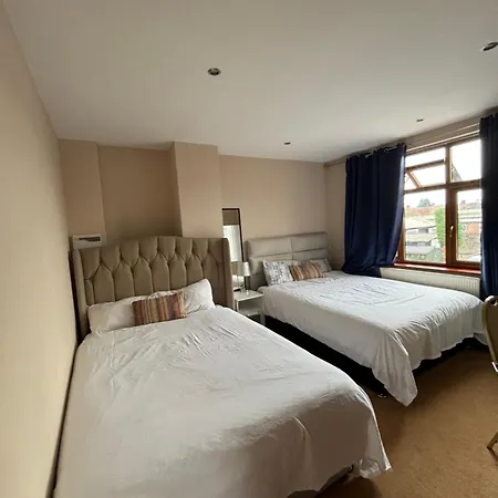 Shared House On Southmead